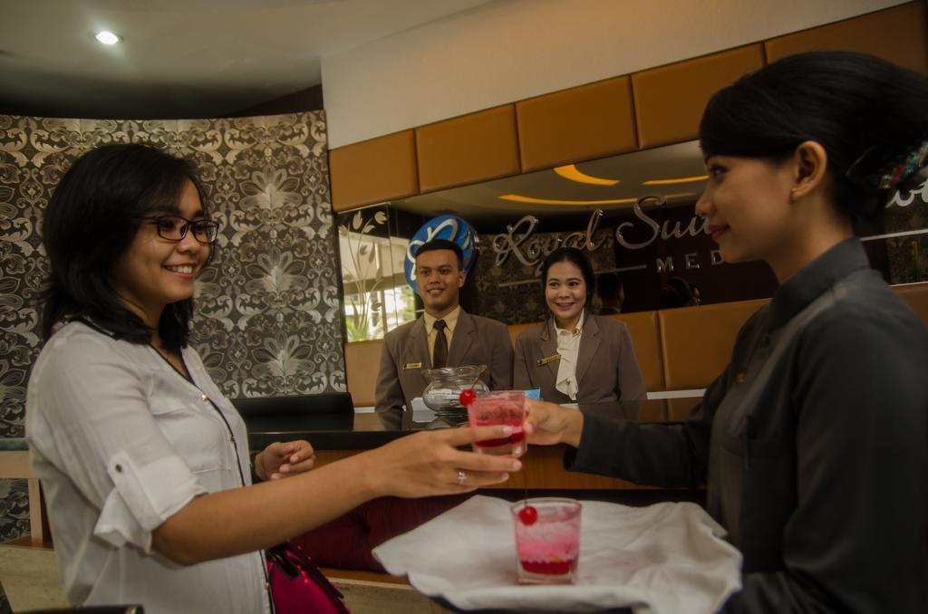 Royal Suite Condotel Medan Ngoại thất bức ảnh